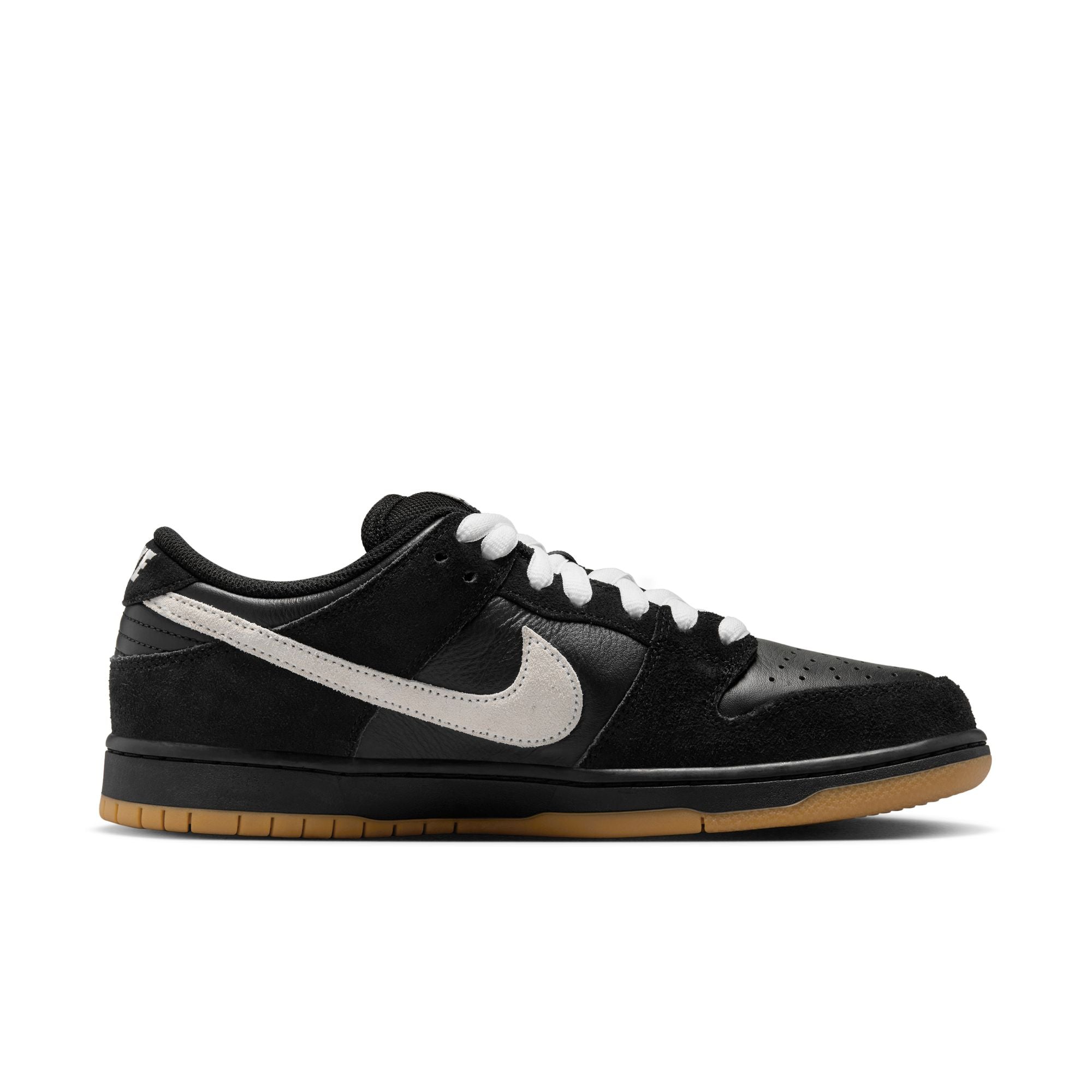 Nike SB Dunk Low Pro (Black/White)
