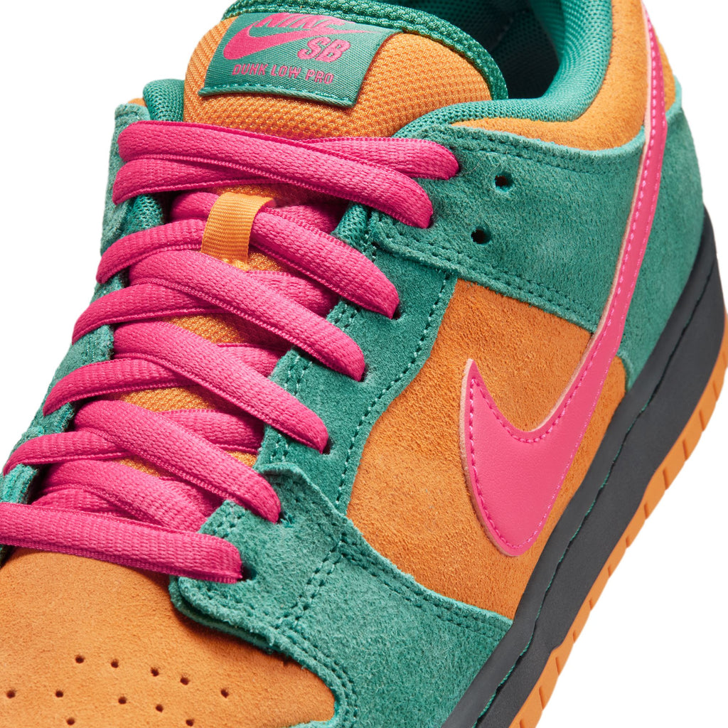 Nike SB Dunk Low Pro Green Noise/Watermelon