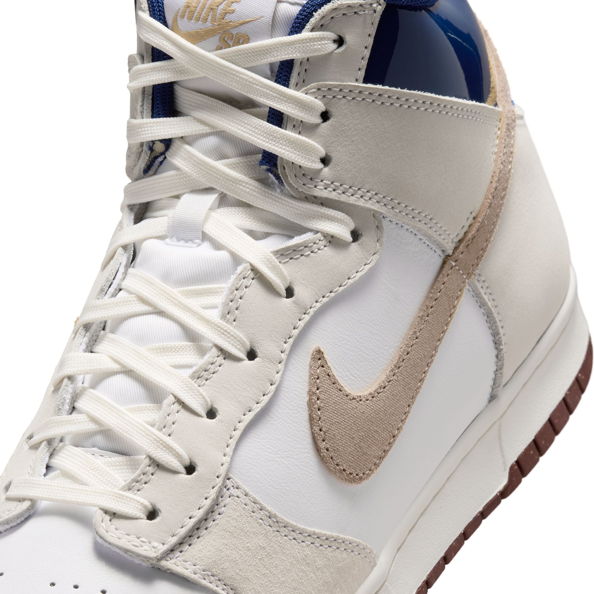 Nike SB Dunk High Pro X Beyond Store
