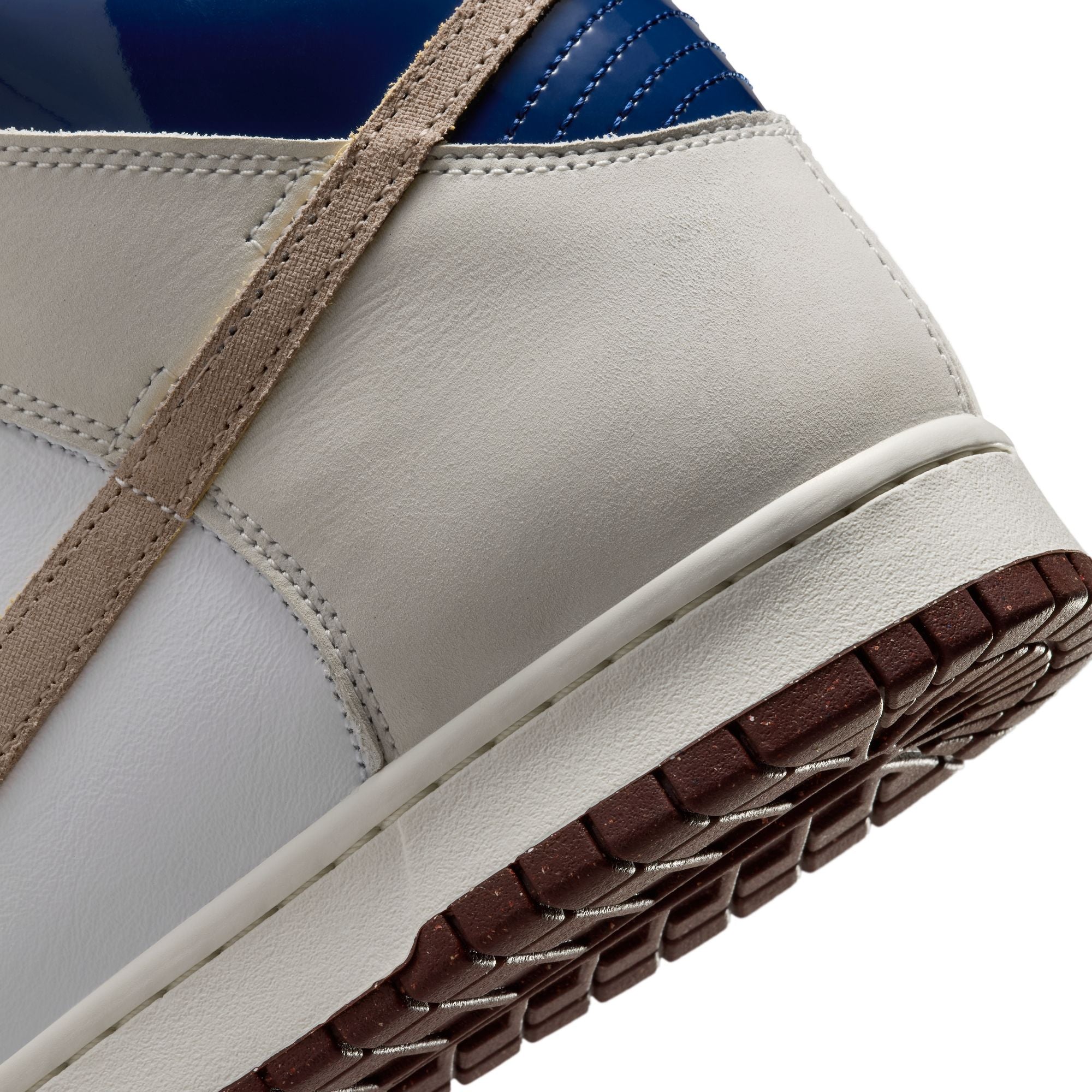 Nike SB Dunk High Pro X Beyond Store