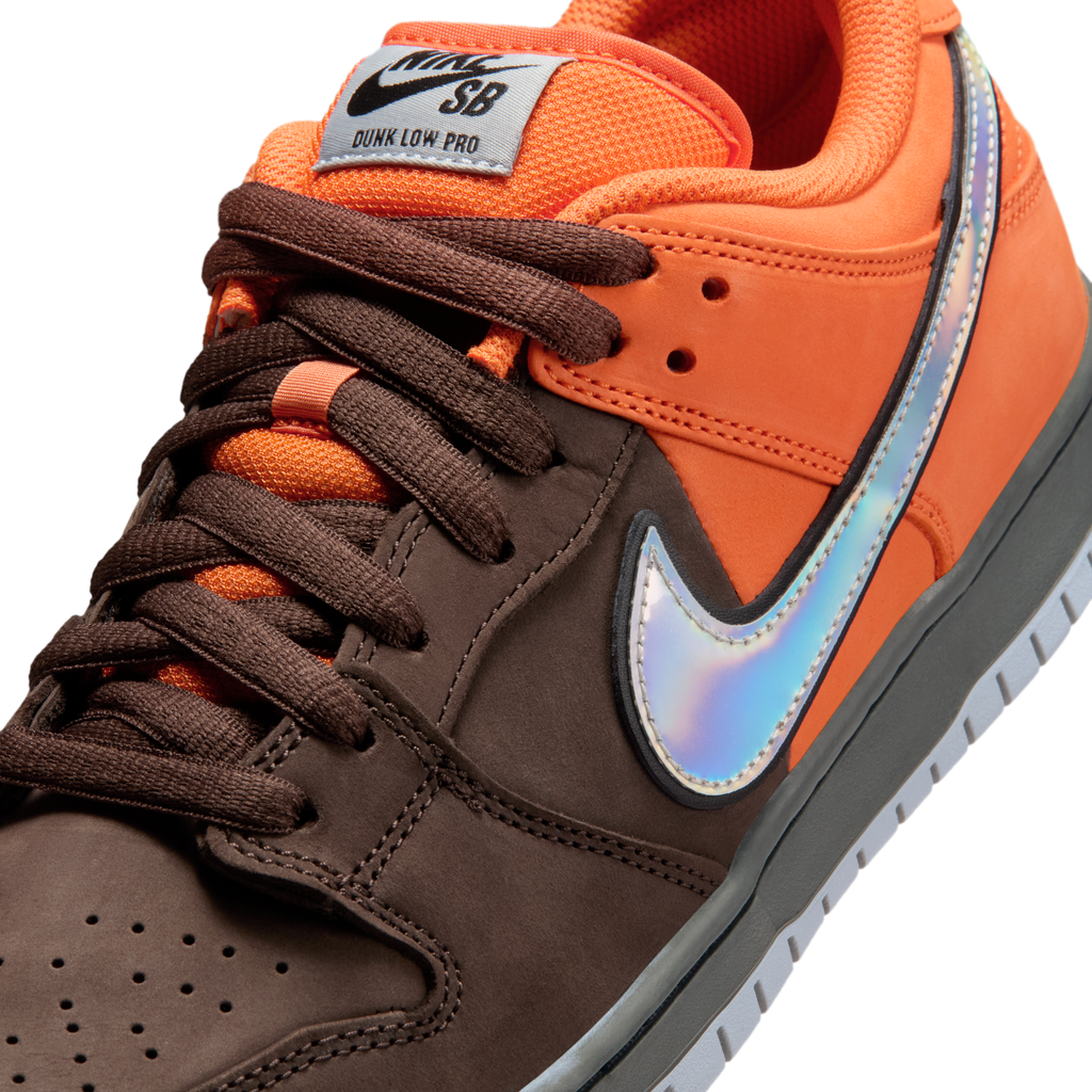 Nike SB Dunk Low Pro Muni Fast Pass