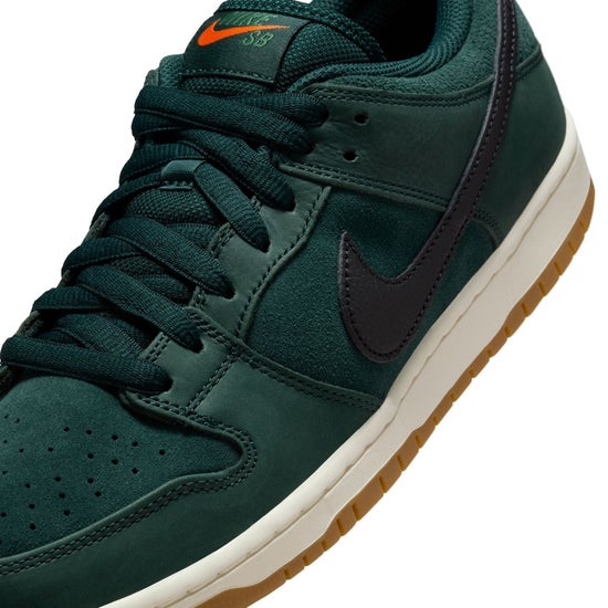 Nike SB Dunk Low (Deep Fir/Black)