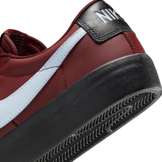 Nike SB Blazer Low Pro GT (Red/Blue/Black)